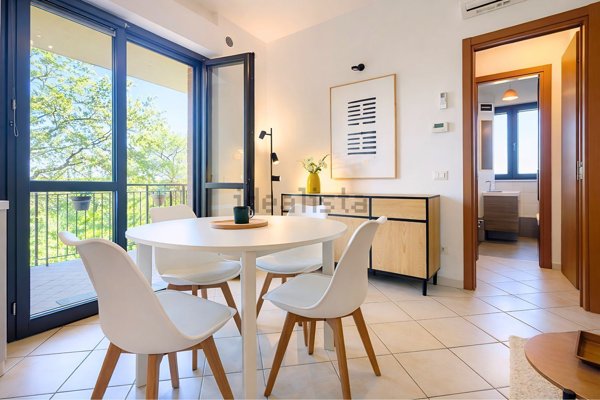 appartamento in vendita a Roma in zona Lunghezza