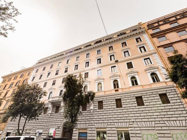 appartamento in vendita a Roma in zona Esquilino