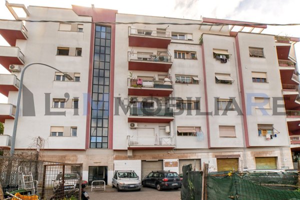 appartamento in vendita a Roma in zona Collatino