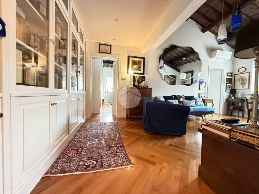 appartamento in vendita a Roma in zona Esquilino