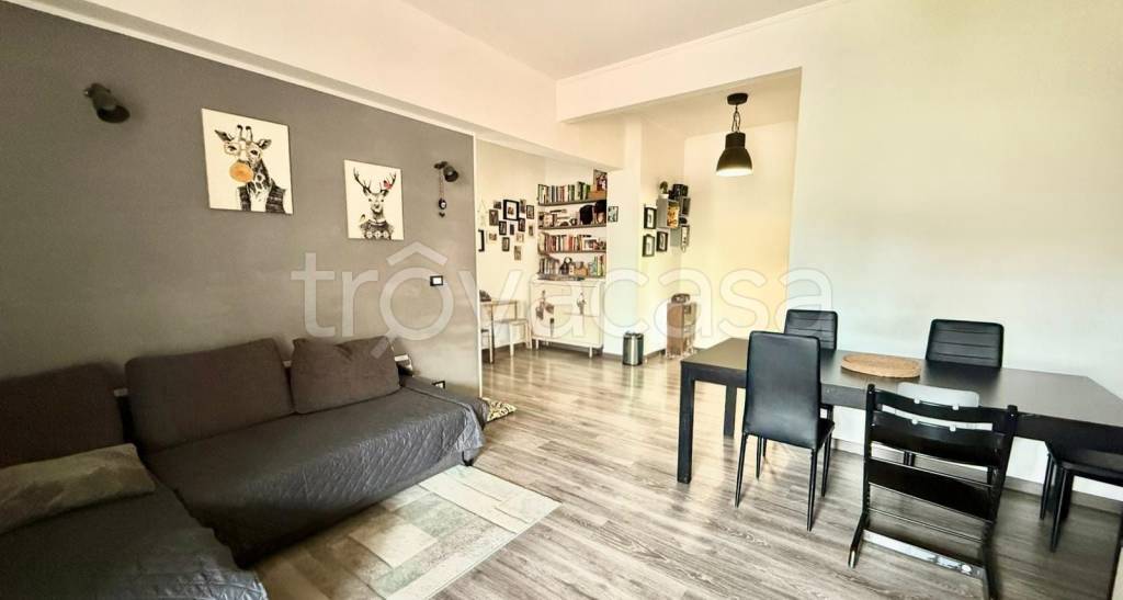 appartamento in vendita a Roma in zona Corviale