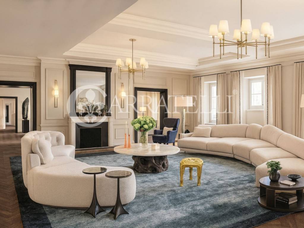 appartamento in vendita a Roma in zona Trevi-Colonna