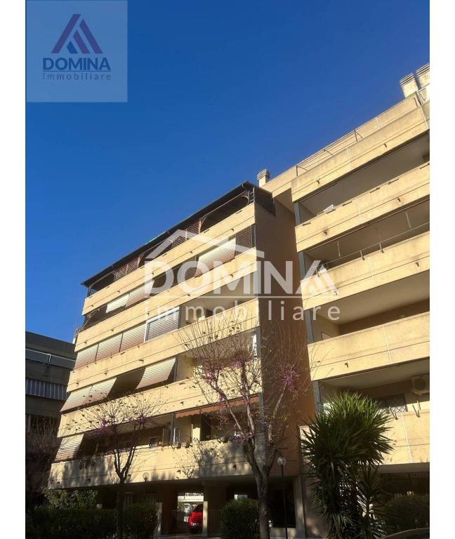 appartamento in vendita a Roma in zona Ponte di Nona