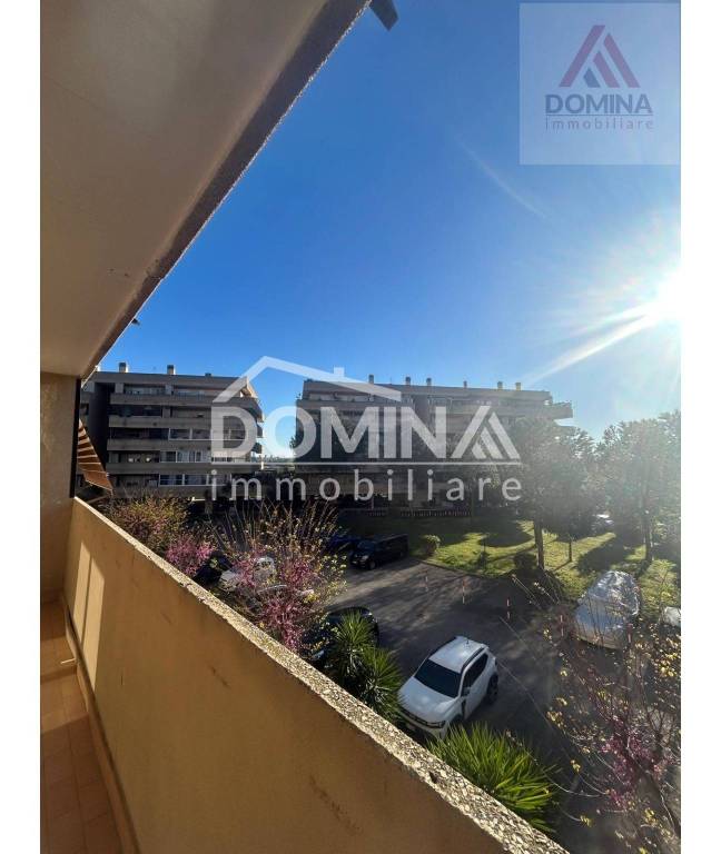 appartamento in vendita a Roma in zona Ponte di Nona