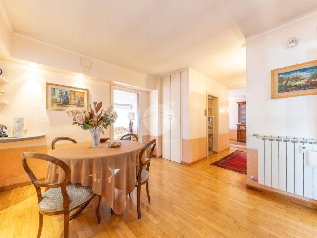 appartamento in vendita a Roma in zona Monte Sacro/Talenti