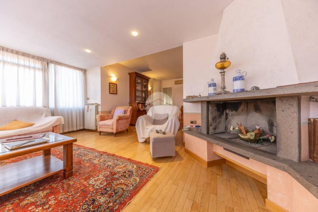 appartamento in vendita a Roma in zona Monte Sacro/Talenti