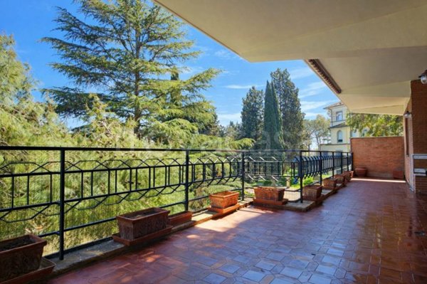 appartamento in vendita a Roma in zona Ostiense