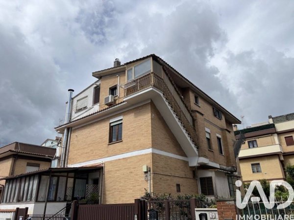 appartamento in vendita a Roma in zona Acilia