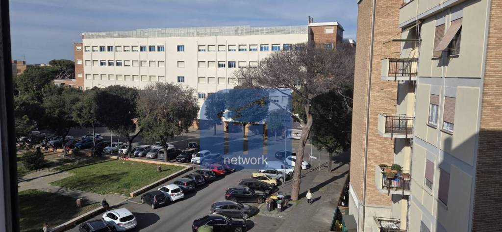 appartamento in vendita a Roma in zona Ostia