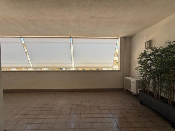 appartamento in vendita a Roma in zona Fonte Laurentina