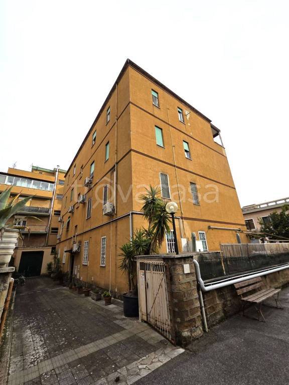 appartamento in vendita a Roma in zona Primavalle