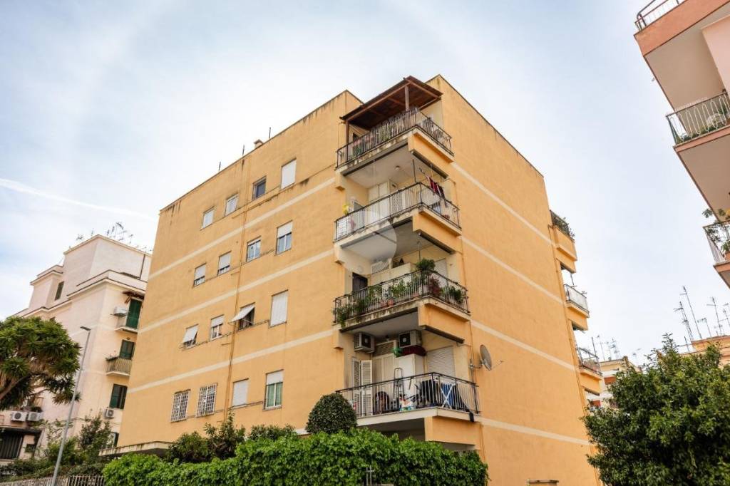 appartamento in vendita a Roma in zona Primavalle