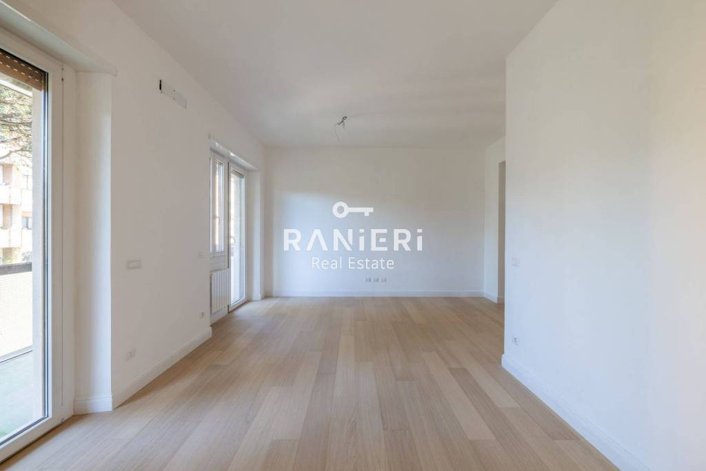 appartamento in vendita a Roma in zona Ardeatino