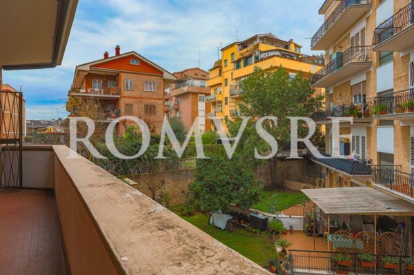appartamento in vendita a Roma in zona Portuense