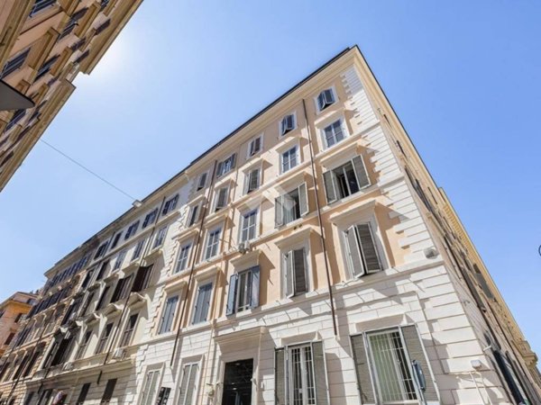 appartamento in vendita a Roma in zona Esquilino