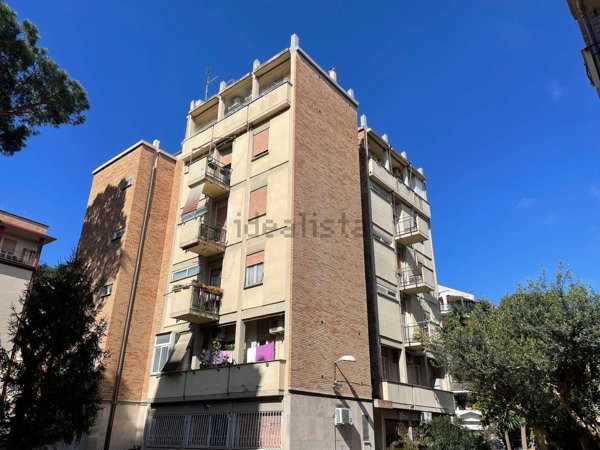 appartamento in vendita a Roma in zona Ostia