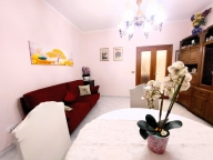 appartamento in vendita a Roma in zona Torre Spaccata