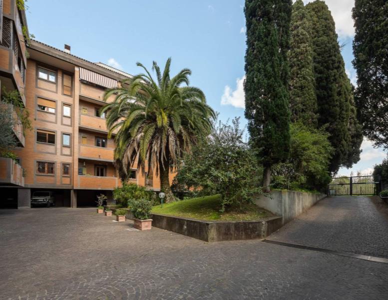 appartamento in vendita a Roma in zona Della Vittoria
