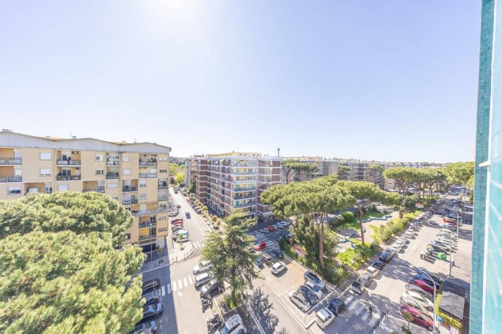 appartamento in vendita a Roma in zona Monte Sacro/Talenti