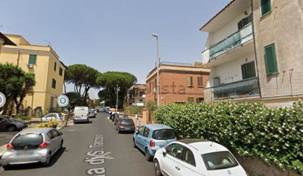 ufficio in vendita a Roma in zona Appio Pignatelli