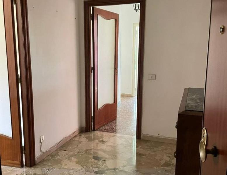 appartamento in vendita a Roma in zona Tomba di Nerone