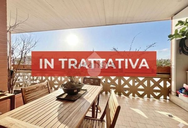 appartamento in vendita a Roma in zona Giardini di Corcolle