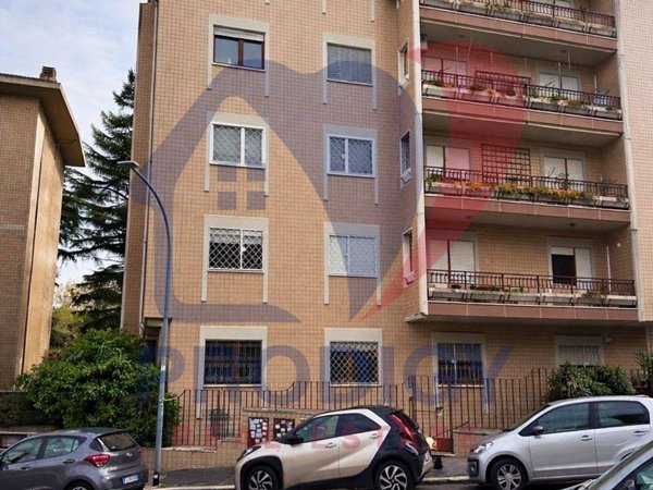 appartamento in vendita a Roma in zona Torrino
