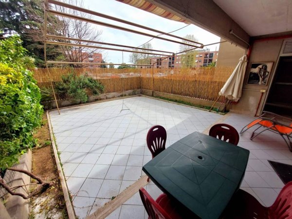 appartamento in vendita a Roma in zona Infernetto