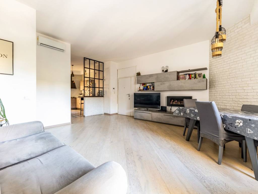 appartamento in vendita a Roma in zona Della Vittoria