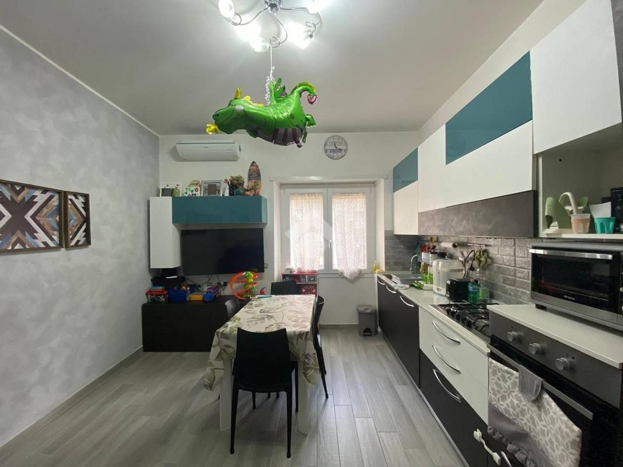 appartamento in vendita a Roma in zona Tuscolano
