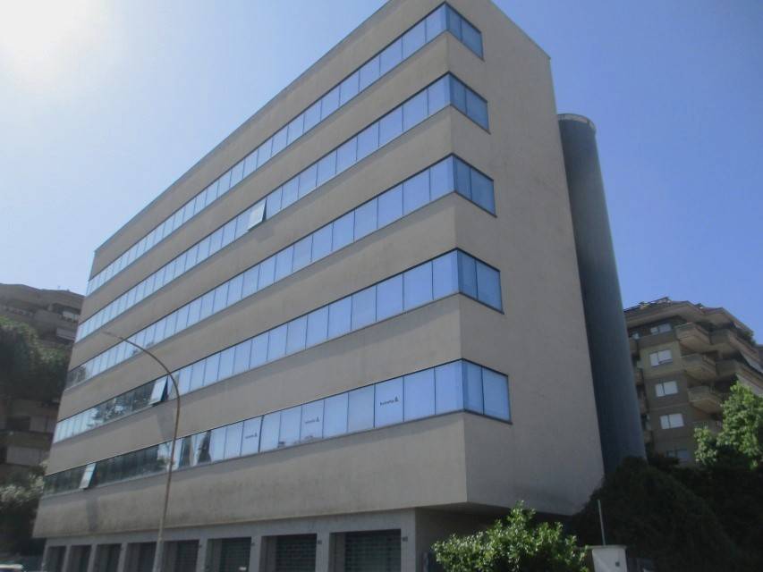 ufficio in vendita a Roma in zona Vigna Murata