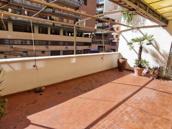 appartamento in vendita a Roma in zona Monte Sacro/Talenti