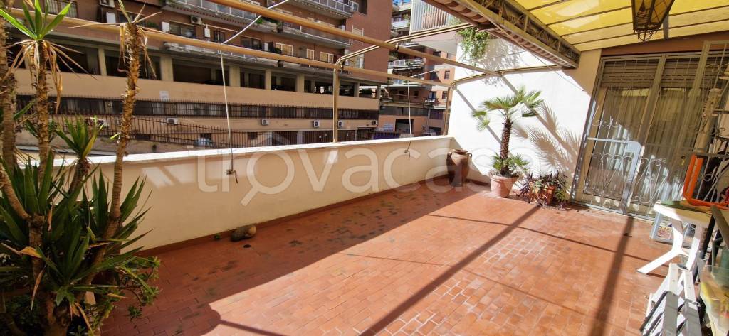 appartamento in vendita a Roma in zona Monte Sacro/Talenti