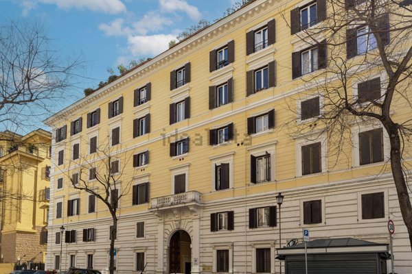 appartamento in vendita a Roma in zona Rione Prati