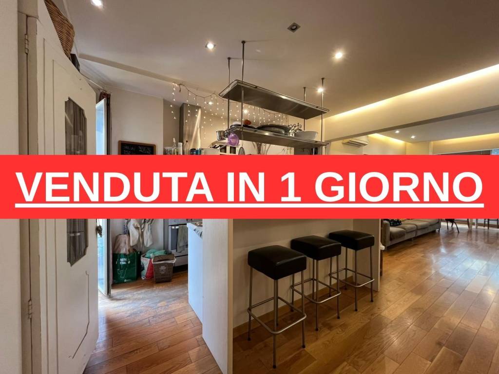 appartamento in vendita a Roma in zona Ardeatino