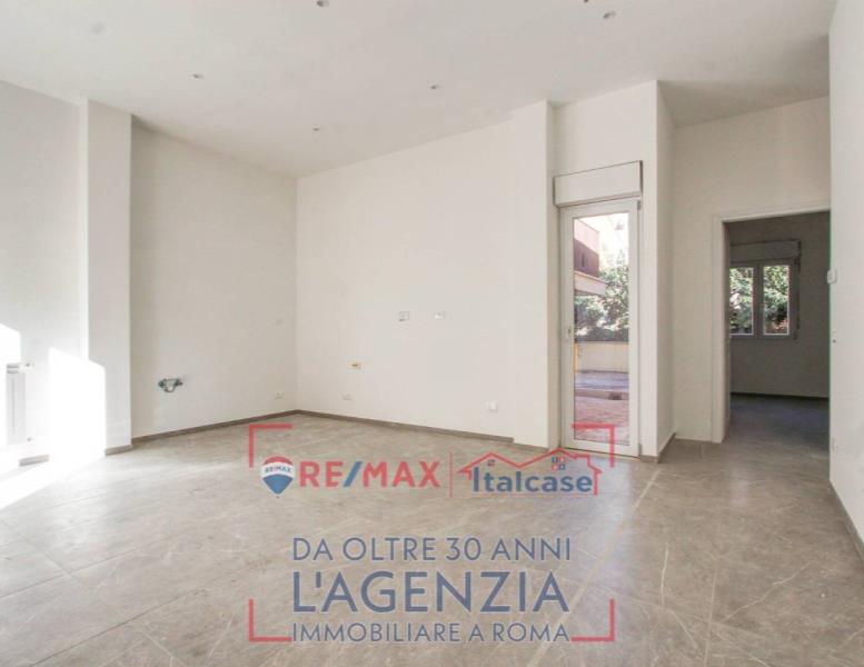 appartamento in vendita a Roma in zona Torrevecchia