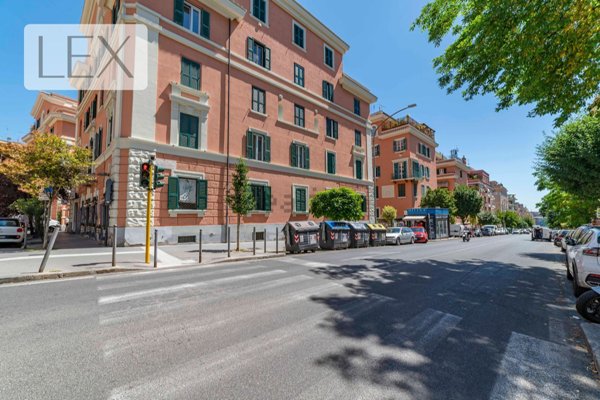 appartamento in vendita a Roma in zona Nomentano