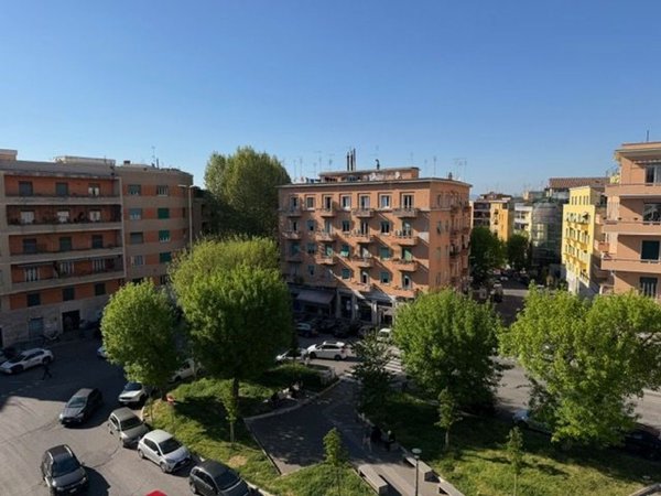 appartamento in vendita a Roma in zona Trieste