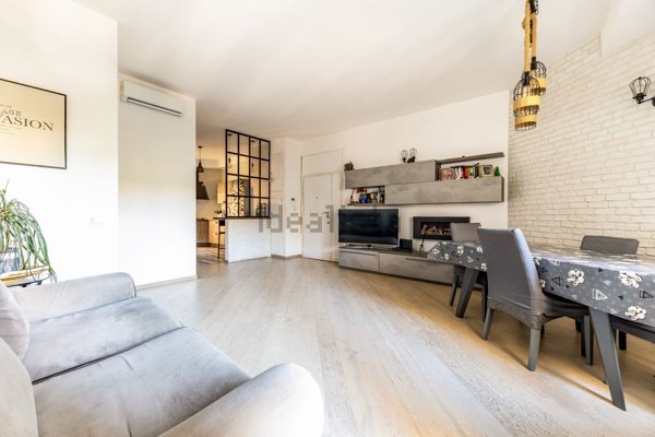 appartamento in vendita a Roma in zona Della Vittoria