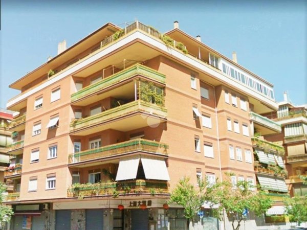 appartamento in vendita a Roma in zona Ostia