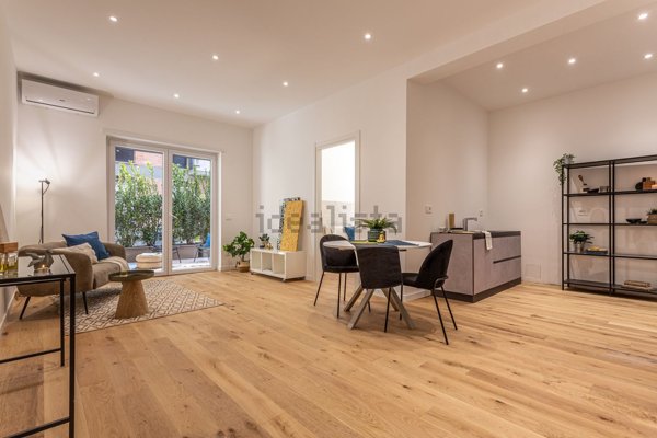 appartamento in vendita a Roma in zona Tor di Quinto