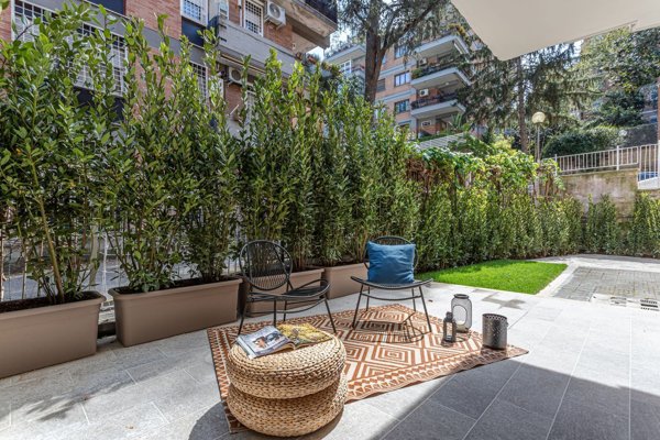 appartamento in vendita a Roma in zona Tor di Quinto