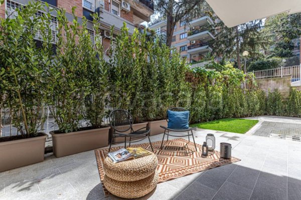 appartamento in vendita a Roma in zona Tor di Quinto