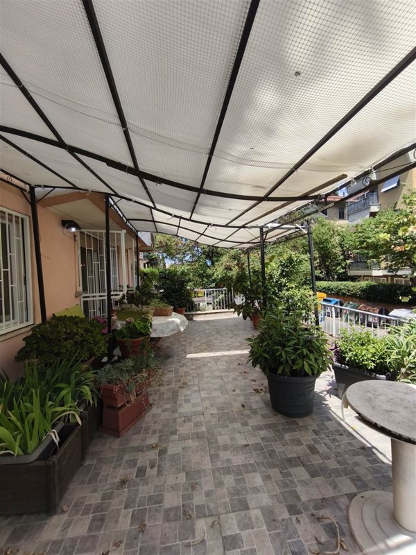 appartamento in vendita a Roma in zona Monte Sacro/Talenti