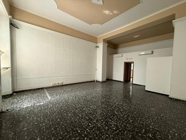 appartamento in vendita a Roma in zona Castro Pretorio