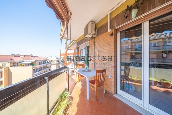 appartamento in vendita a Roma in zona Collatino