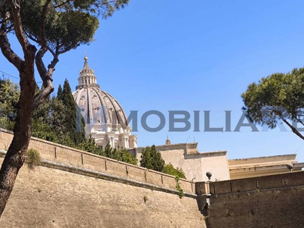 appartamento in vendita a Roma in zona Aurelio