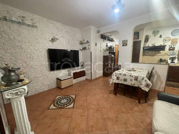 appartamento in vendita a Roma in zona Dragona/Bagnoletto