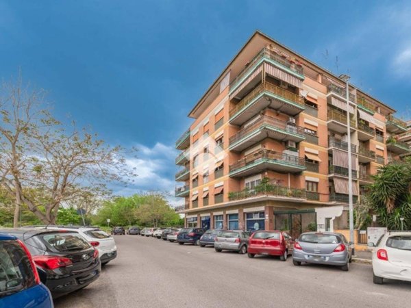 appartamento in vendita a Roma in zona Monte Sacro/Talenti