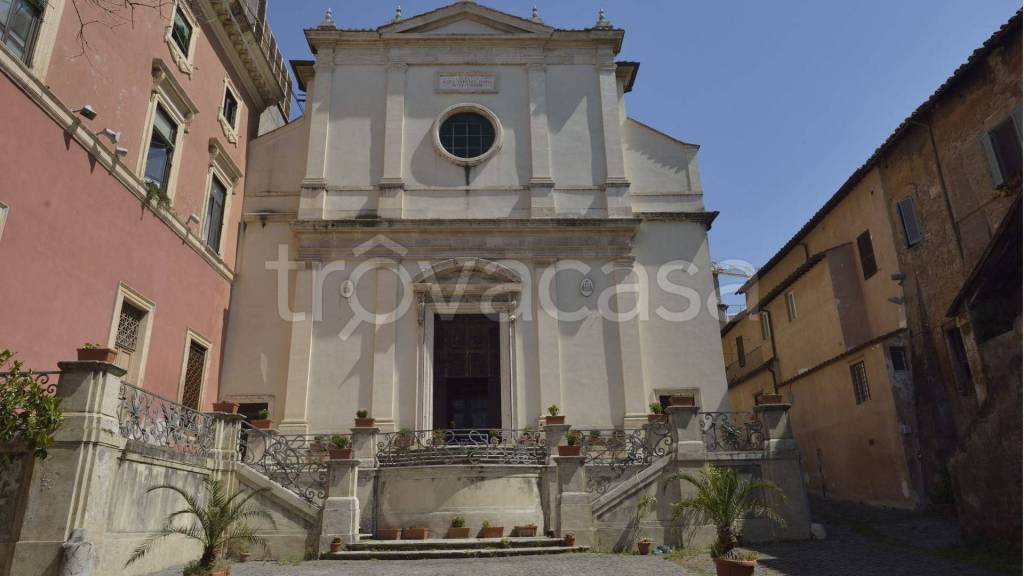 negozio in vendita a Roma in zona Rione Monti/Campitelli